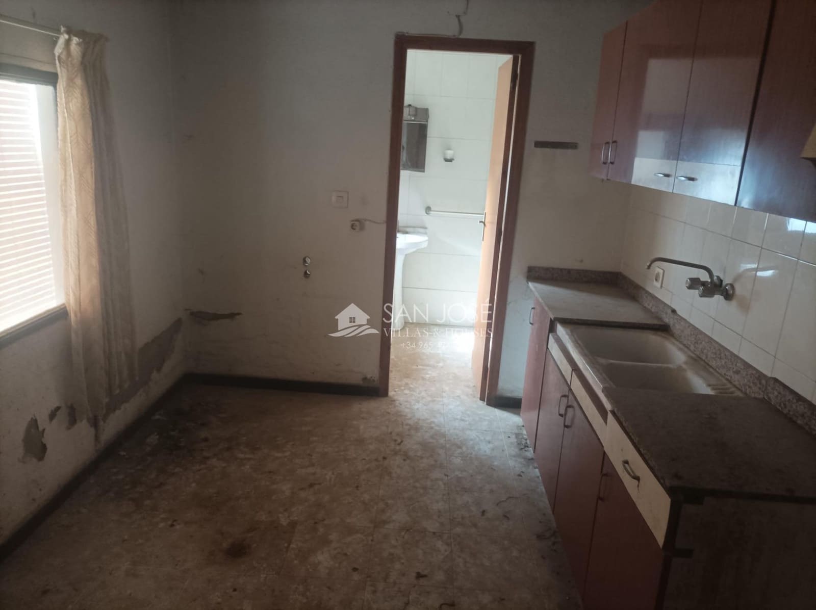 3 bedroom Finca/Country House for sale in Pinoso - € 56,050 (Ref: 9849633)