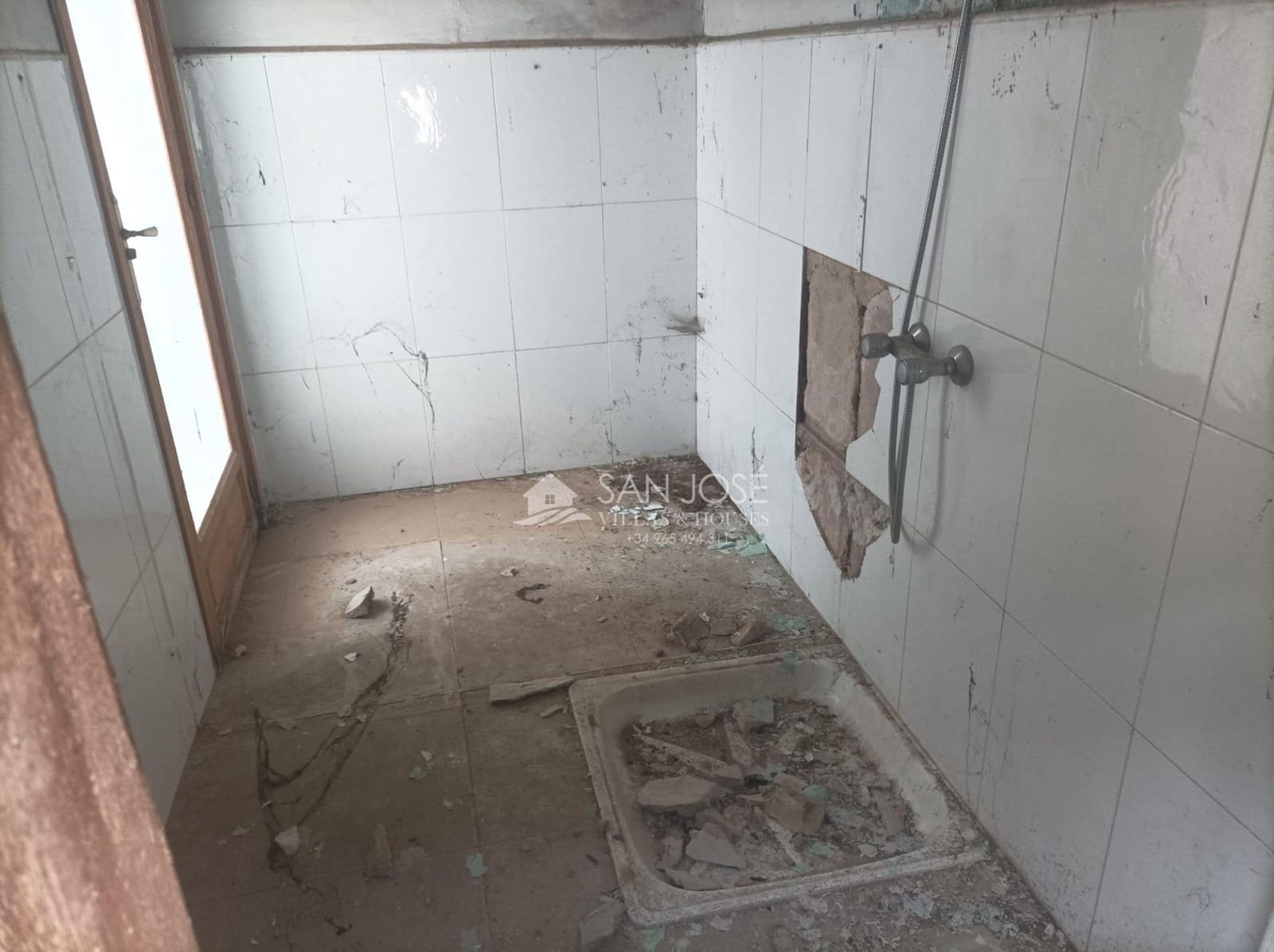 3 bedroom Finca/Country House for sale in Pinoso - € 56,050 (Ref: 9849633)