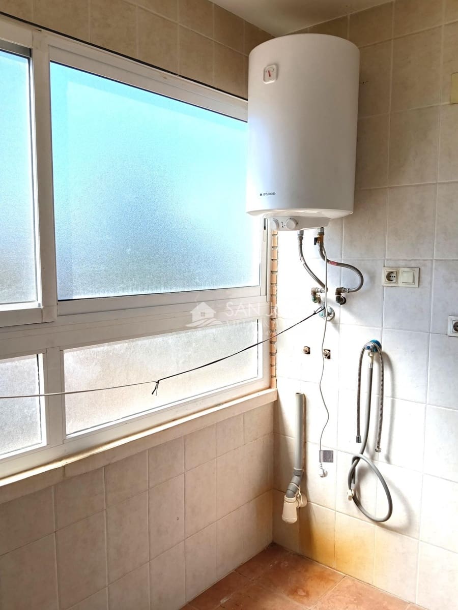 3 bedroom Flat for sale in Aspe with garage - € 165,000 (Ref: 9860289)