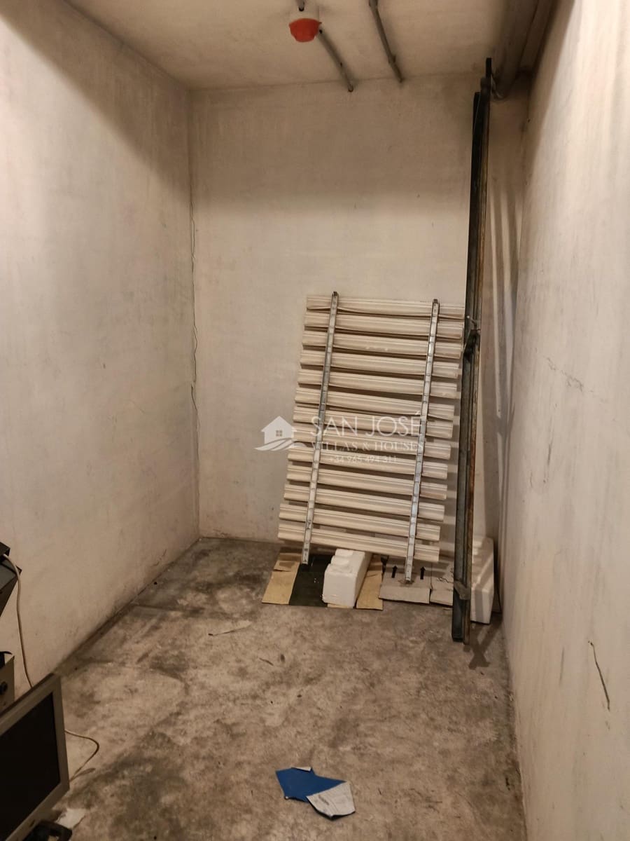 3 bedroom Flat for sale in Aspe with garage - € 165,000 (Ref: 9860289)