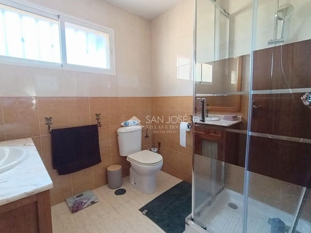 4 sypialnia Willa na sprzedaż w Monforte del Cid z basenem - 335 000 € (Ref: 9862048)