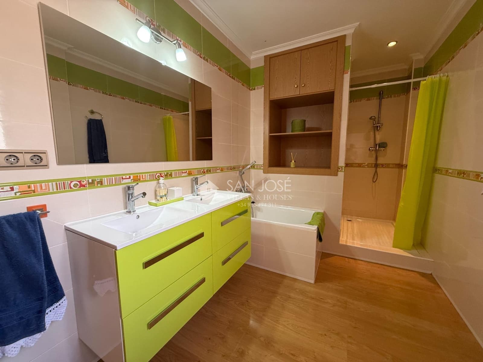 5 sypialnia Apartament na sprzedaż w Aspe z garażem - 298 000 € (Ref: 9879023)