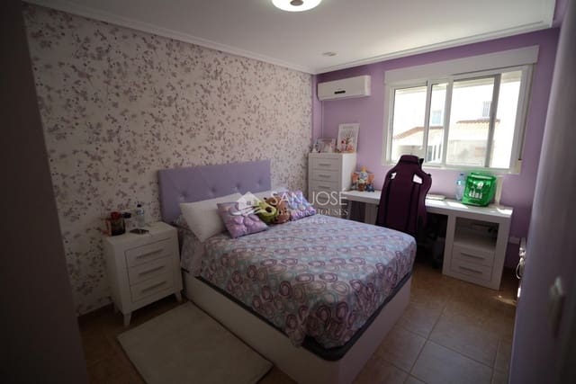 3 sovrum Radhus till salu i Aspe - 256 000 € (Ref: 9885025)