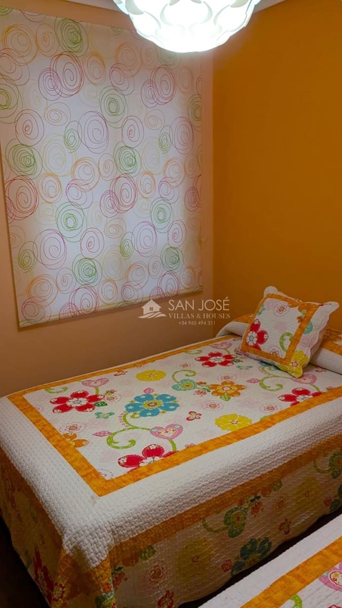4 bedroom Flat for sale in Novelda - € 185,050 (Ref: 9892557)