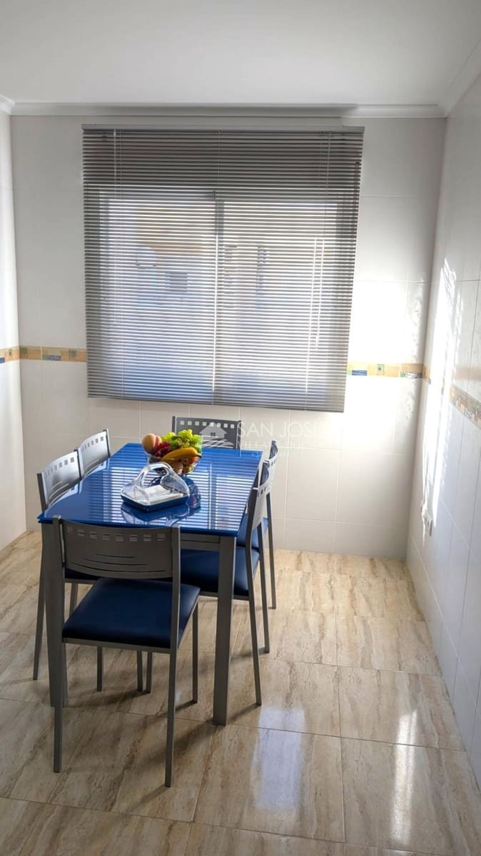 4 bedroom Flat for sale in Novelda - € 185,050 (Ref: 9892557)