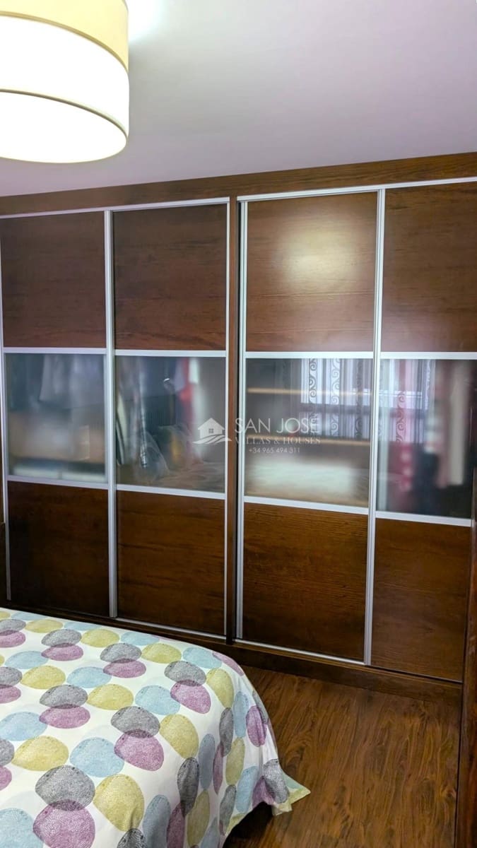 4 bedroom Flat for sale in Novelda - € 185,050 (Ref: 9892557)