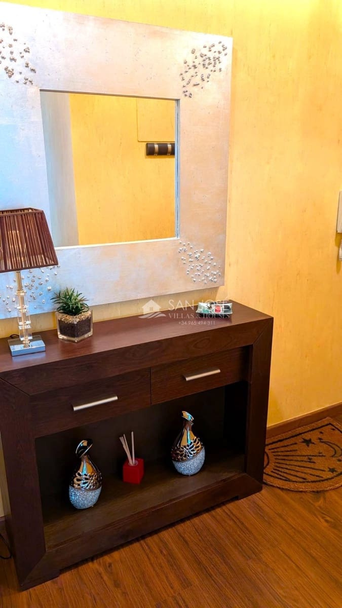 4 bedroom Flat for sale in Novelda - € 185,050 (Ref: 9892557)