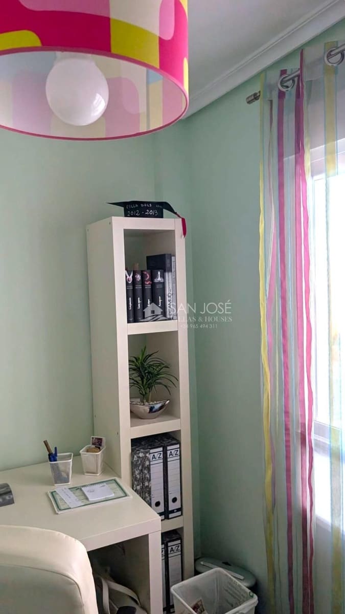 4 bedroom Flat for sale in Novelda - € 185,050 (Ref: 9892557)