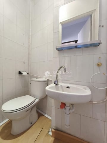 Erhverv til leje i Aspe - € 600 (Ref: 9892558)