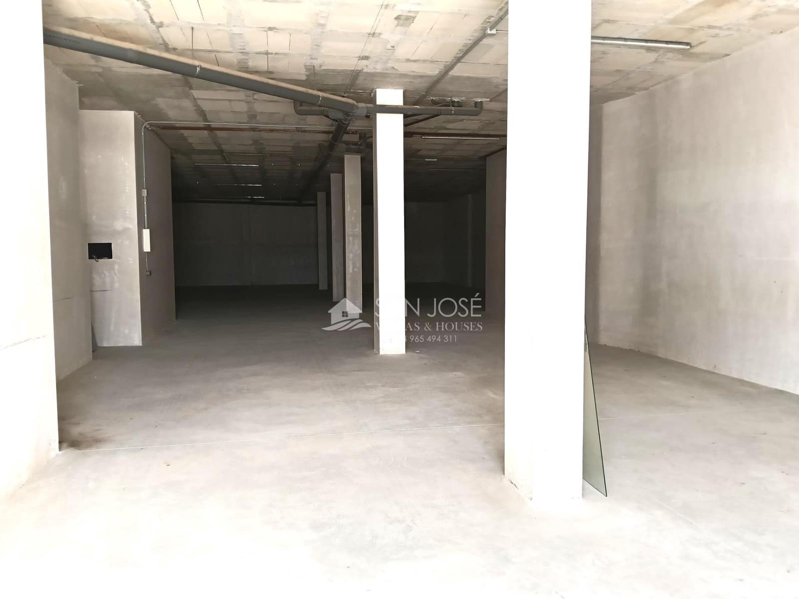 Commerciale in vendita in Aspe - 131.050 € (Rif: 9892560)