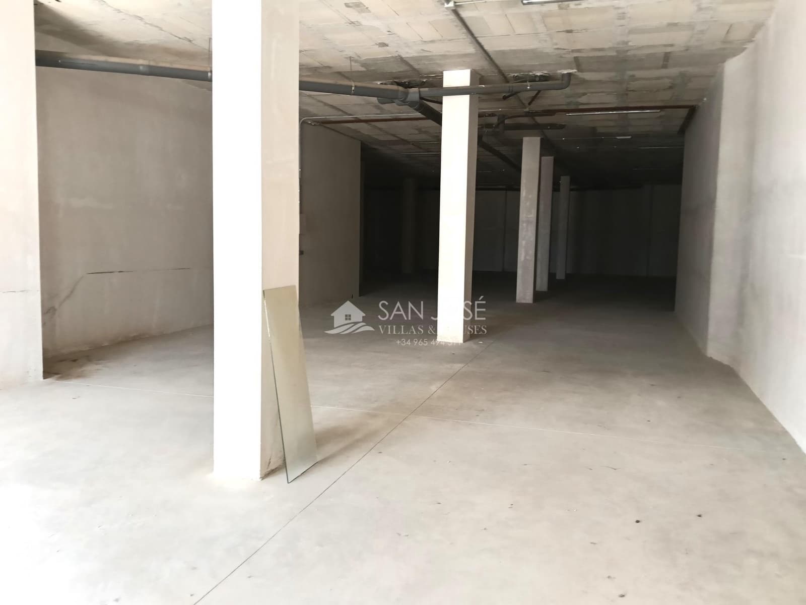 Commerciale in vendita in Aspe - 131.050 € (Rif: 9892560)