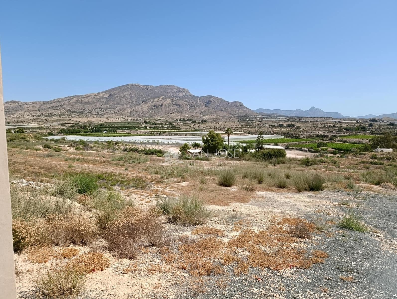 4 bedroom Villa for sale in Monforte del Cid with pool - € 315,000 (Ref: 9894082)