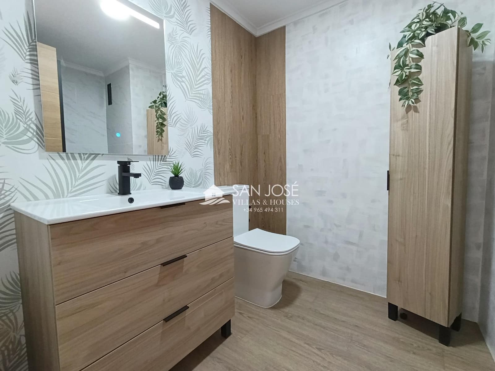 3 makuuhuone Asunto myytävänä paikassa Monovar / Monover - 131 000 € (Ref: 9894083)