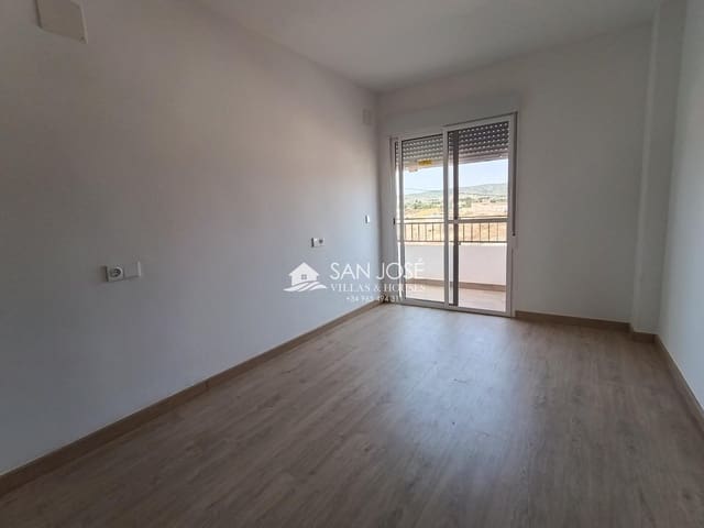 3 makuuhuone Asunto myytävänä paikassa Monóvar / Monóver - 131 000 € (Ref: 9894083)