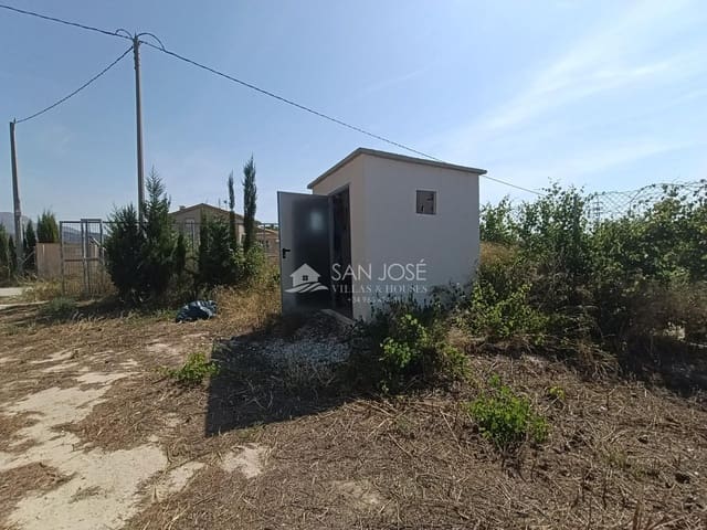 Landgrundstück zu verkaufen in Novelda - 72.000 € (Ref: 9896231)
