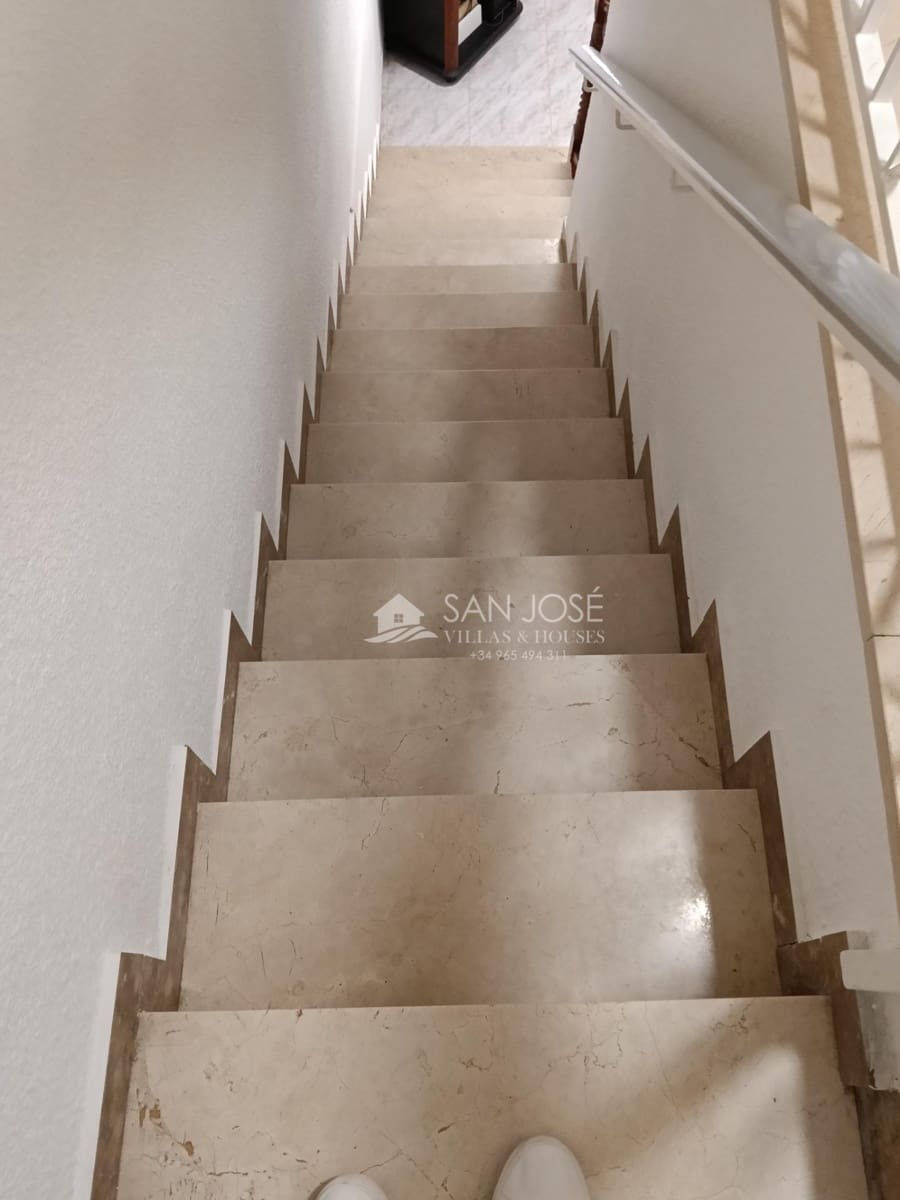 4 quarto Casa em Banda para arrendar em Aspe - 800 € (Ref: 9896232)