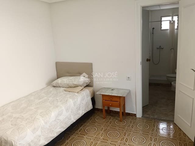 4 bedroom Townhouse for rent in Aspe - € 800 (Ref: 9896232)