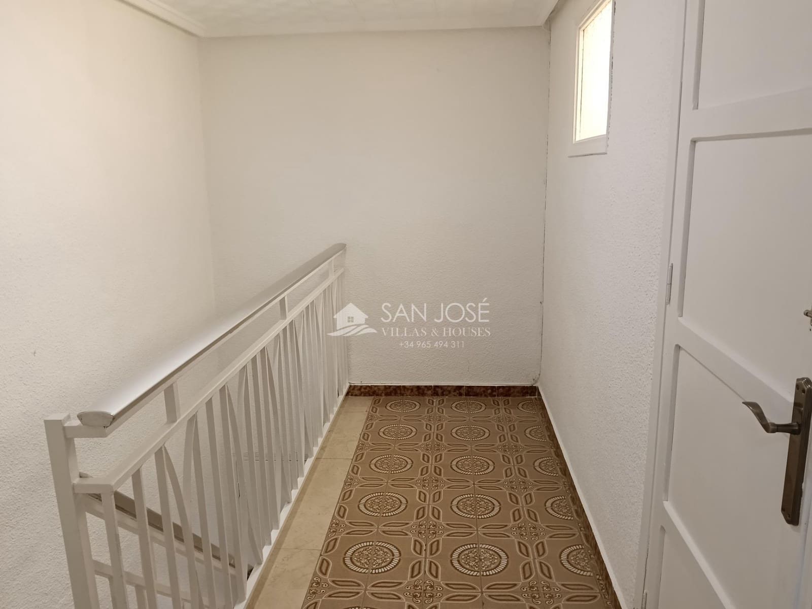 4 quarto Casa em Banda para arrendar em Aspe - 800 € (Ref: 9896232)