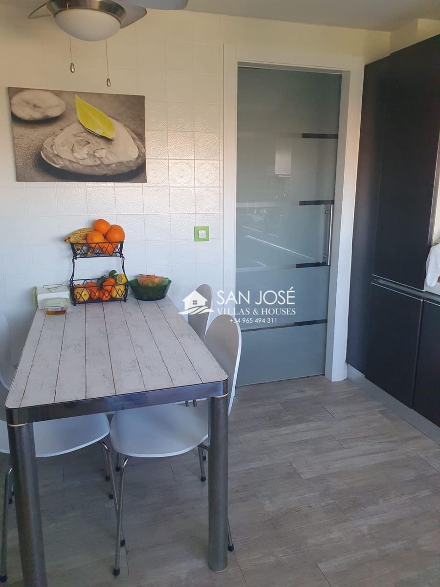 4 Zimmer Wohnung zu verkaufen in Playa de San Juan mit Pool Garage - 620.000 € (Ref: 9899031)