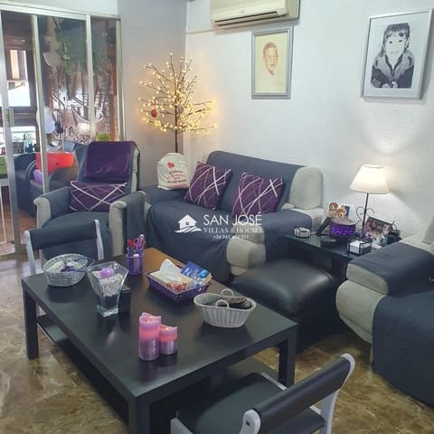 4 Zimmer Wohnung zu verkaufen in Playa de San Juan, Alicante / Alacant Stadt mit Pool Garage - 620.000 € (Ref: 9899031)