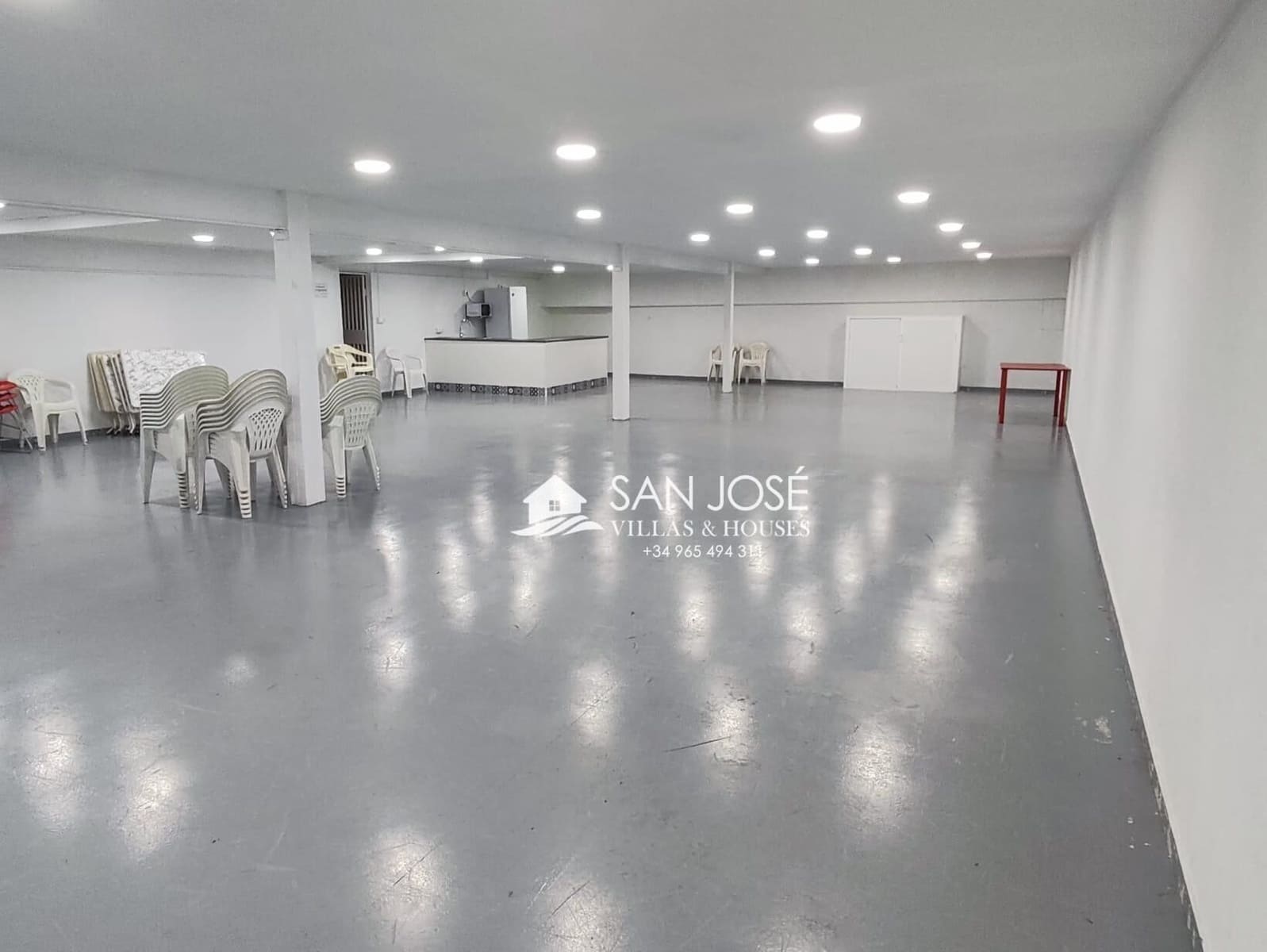 4 Zimmer Wohnung zu verkaufen in Playa de San Juan mit Pool Garage - 620.000 € (Ref: 9899031)