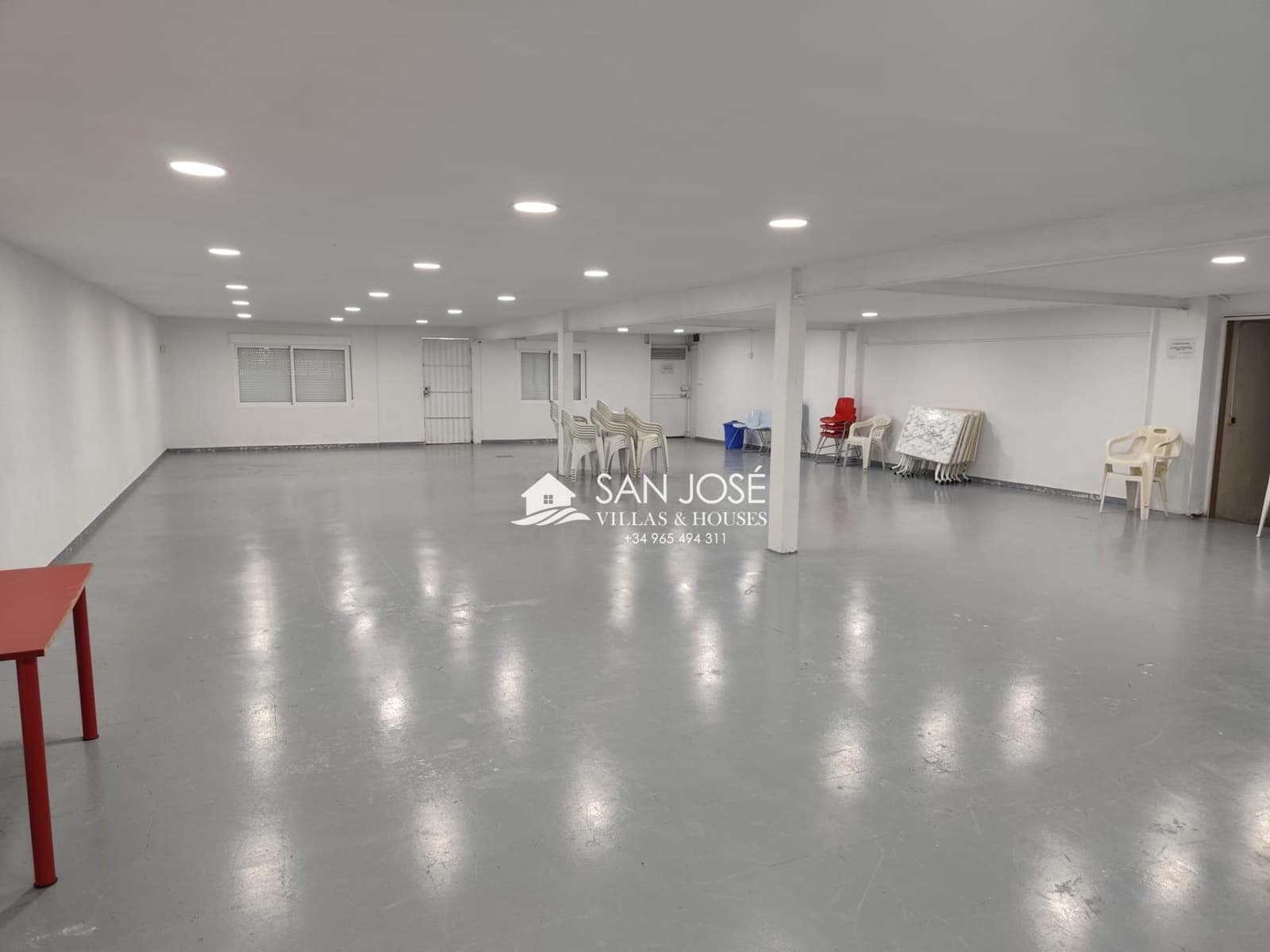 4 Zimmer Wohnung zu verkaufen in Playa de San Juan mit Pool Garage - 620.000 € (Ref: 9899031)