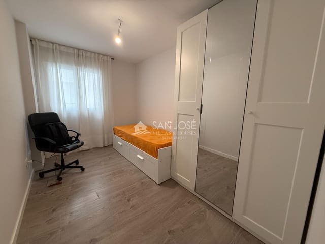 3 soveværelse Lejlighed til salg i Novelda med garage - € 168.000 (Ref: 9899033)