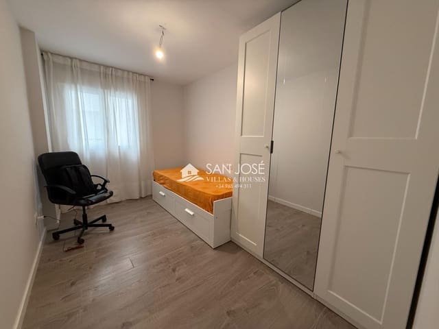 3 soveværelse Lejlighed til salg i Novelda med garage - € 168.000 (Ref: 9899033)