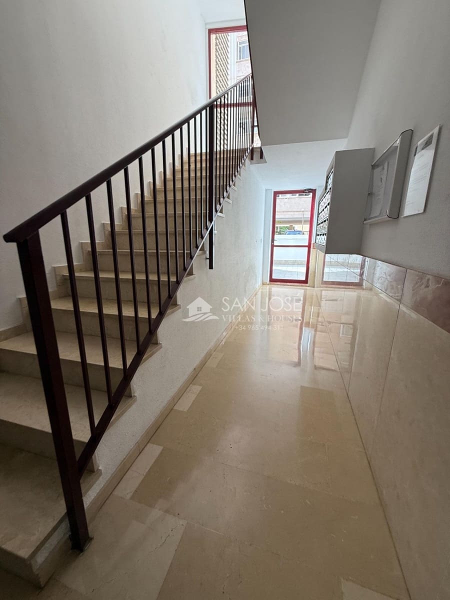 2 Zimmer Wohnung zu verkaufen in Alicante / Alacant Stadt mit Pool - 365.000 € (Ref: 9903832)