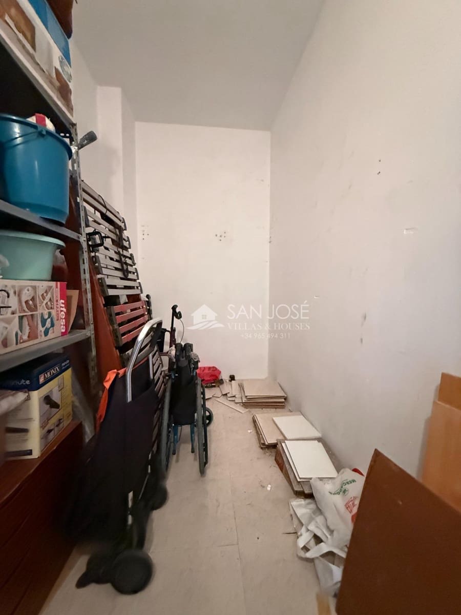 2 Zimmer Wohnung zu verkaufen in Alicante / Alacant Stadt mit Pool - 365.000 € (Ref: 9903832)