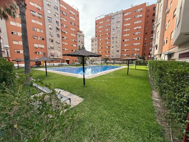 2 Zimmer Wohnung zu verkaufen in Alicante / Alacant Stadt mit Pool - 365.000 € (Ref: 9903832)
