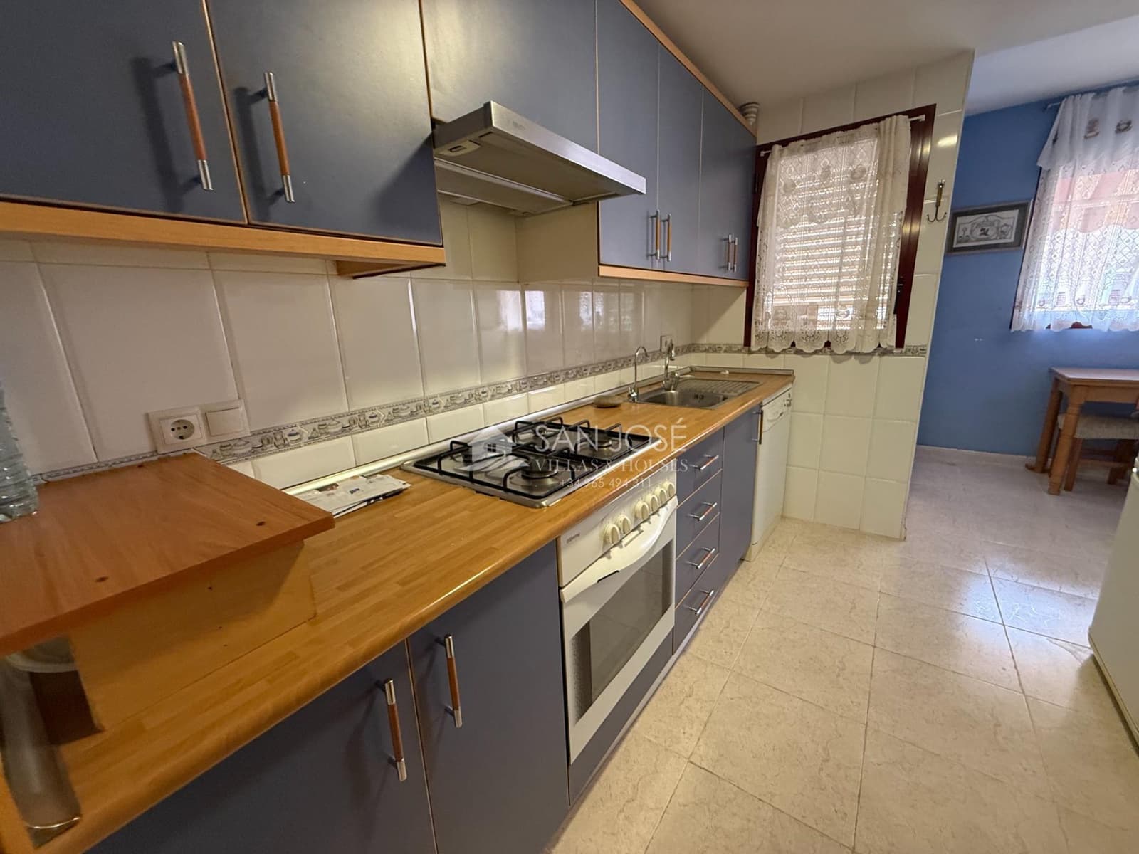 2 Zimmer Wohnung zu verkaufen in Alicante / Alacant Stadt mit Pool - 365.000 € (Ref: 9903832)