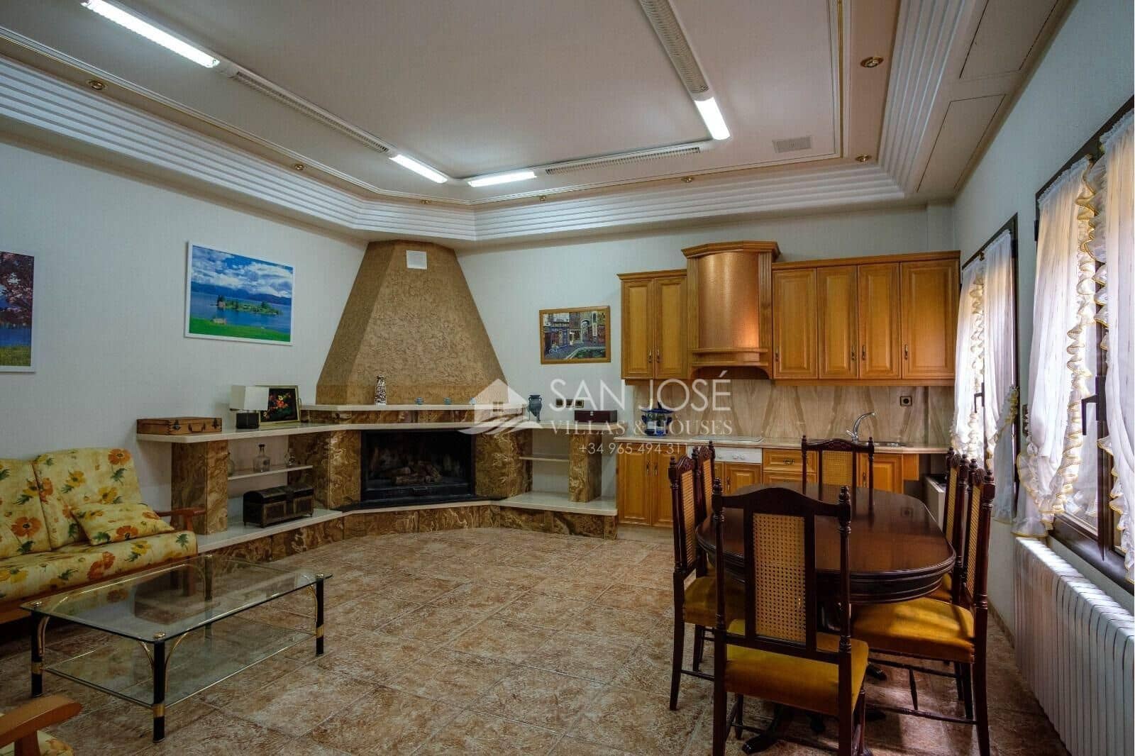 5 sypialnia Dom na sprzedaż w Novelda z garażem - 880 000 € (Ref: 9916056)