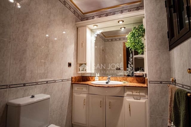 5 sypialnia Dom na sprzedaż w Novelda z garażem - 880 000 € (Ref: 9916056)