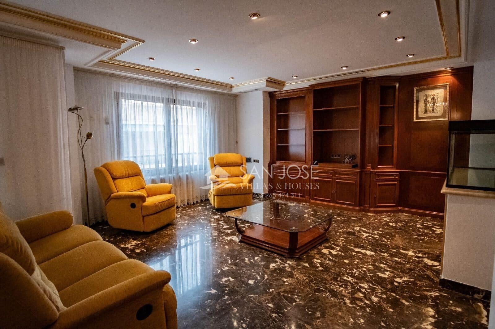 5 sypialnia Dom na sprzedaż w Novelda z garażem - 880 000 € (Ref: 9916056)