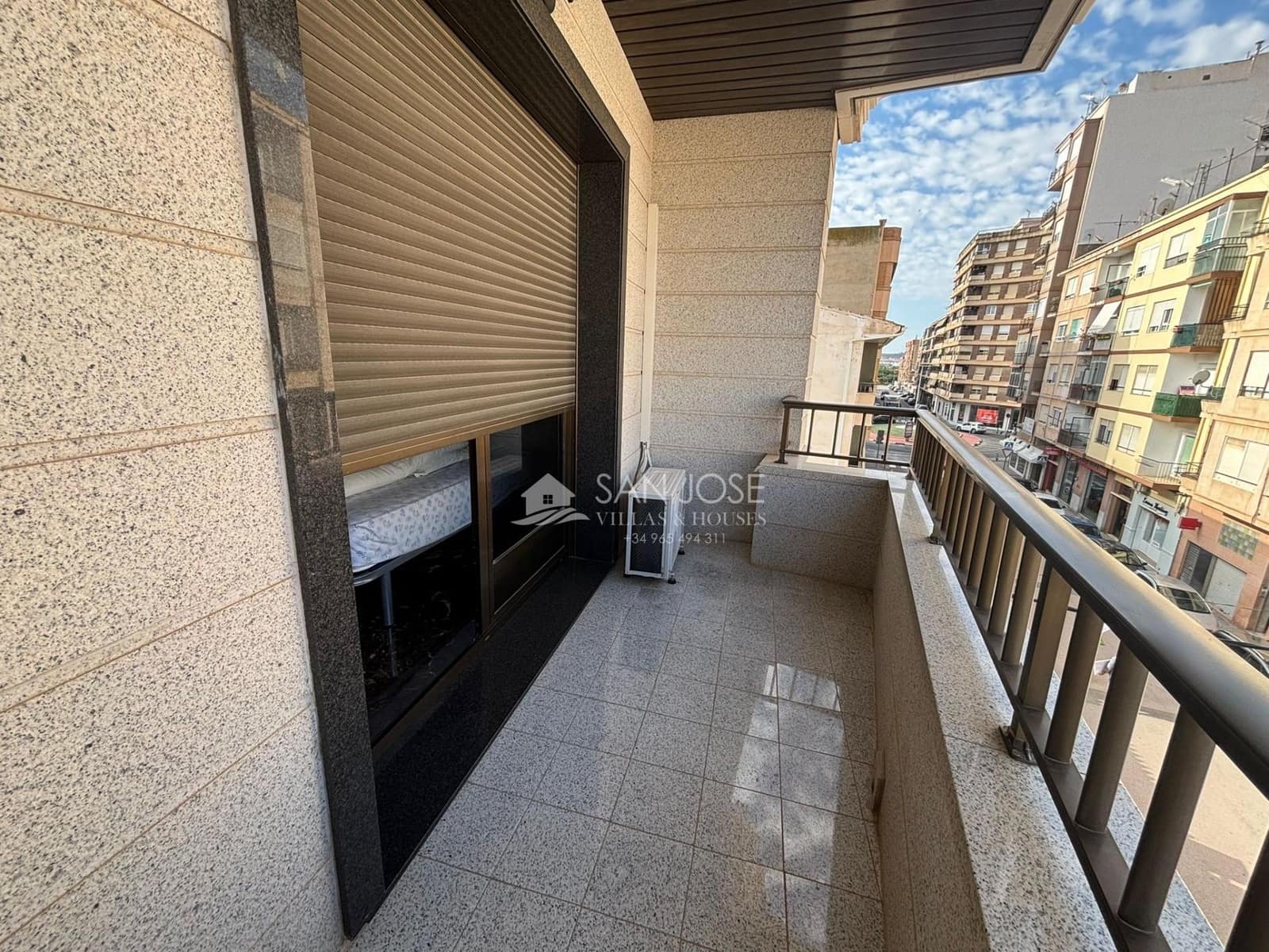 5 sypialnia Dom na sprzedaż w Novelda z garażem - 880 000 € (Ref: 9916056)