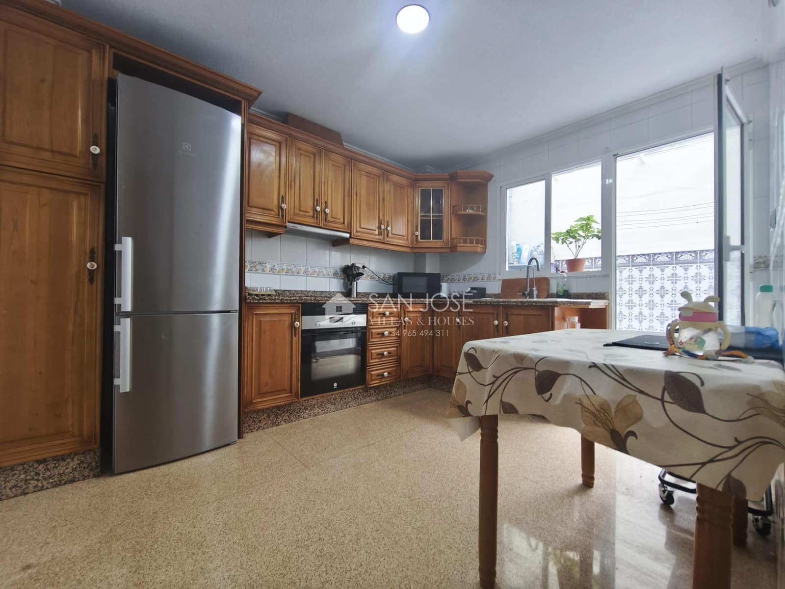 3 bedroom Bungalow for sale in Aspe with garage - € 275,000 (Ref: 9927641)