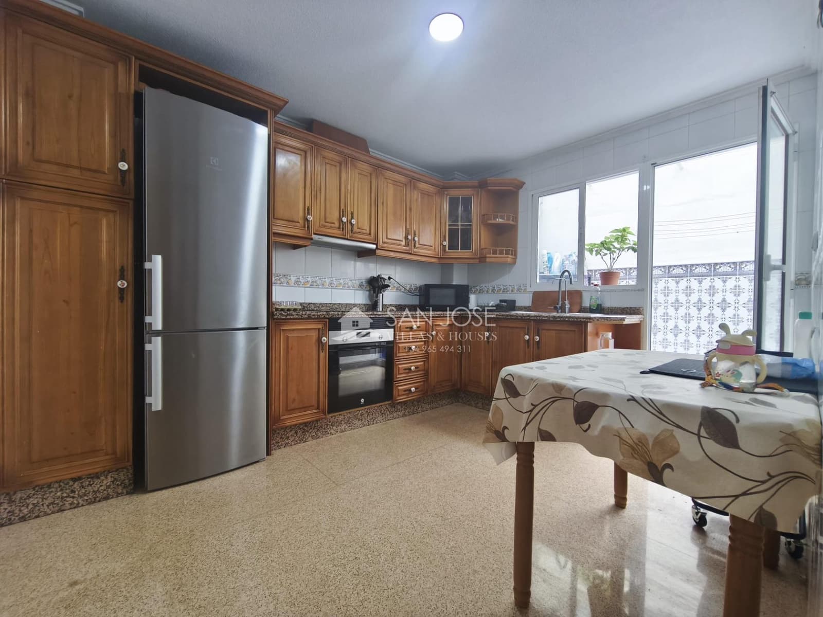 3 bedroom Bungalow for sale in Aspe with garage - € 275,000 (Ref: 9927641)