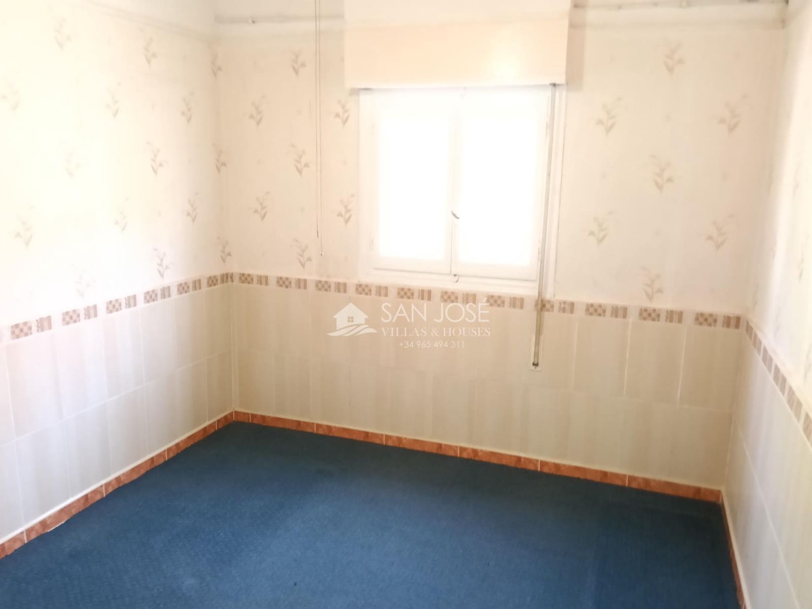 5 quarto Moradia para venda em La Romana com piscina - 276 580 € (Ref: 9934390)