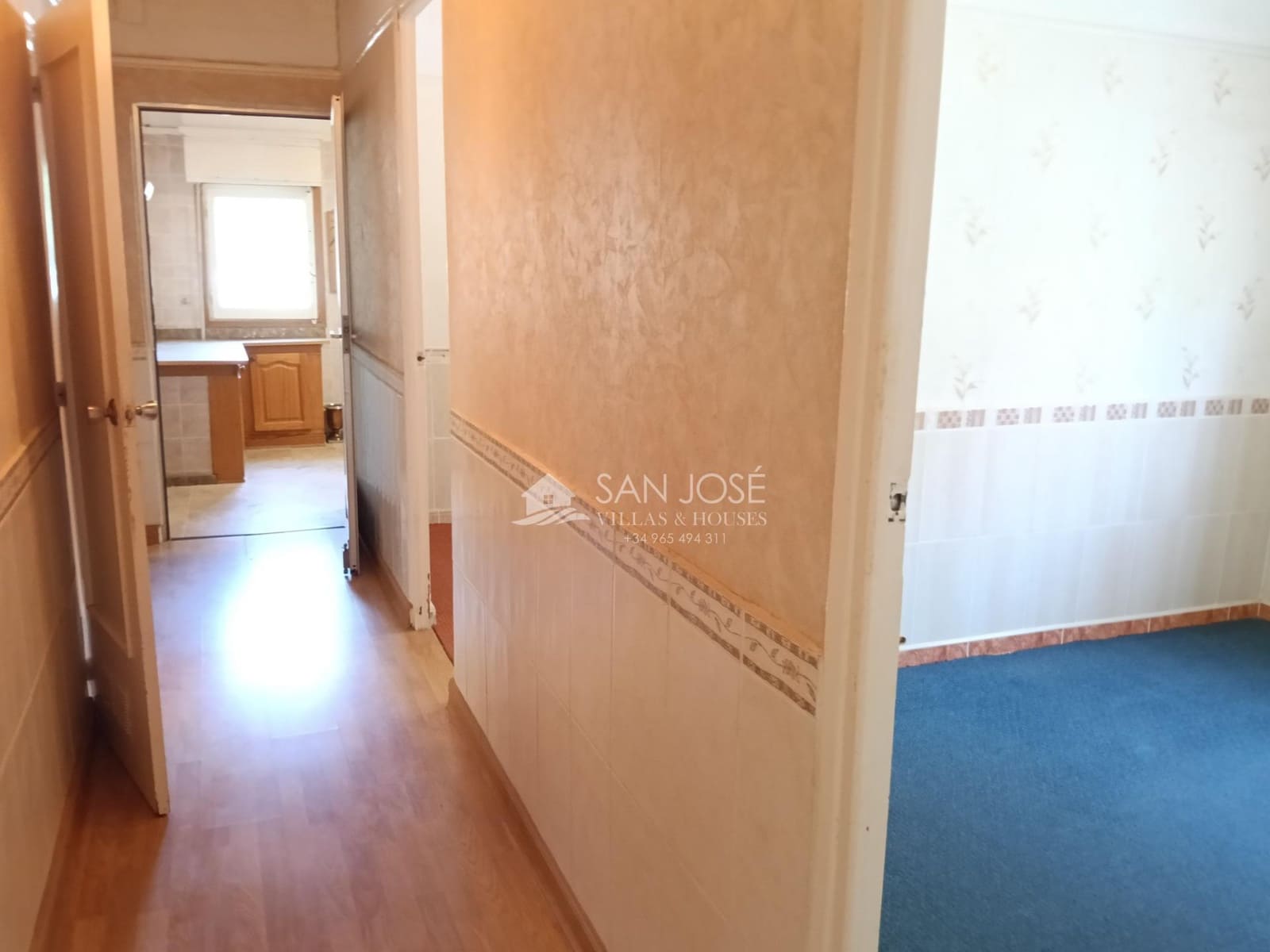 5 quarto Moradia para venda em La Romana com piscina - 276 580 € (Ref: 9934390)
