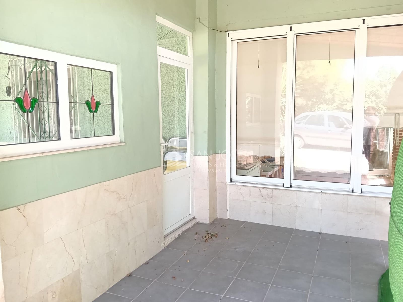 5 quarto Moradia para venda em La Romana com piscina - 276 580 € (Ref: 9934390)