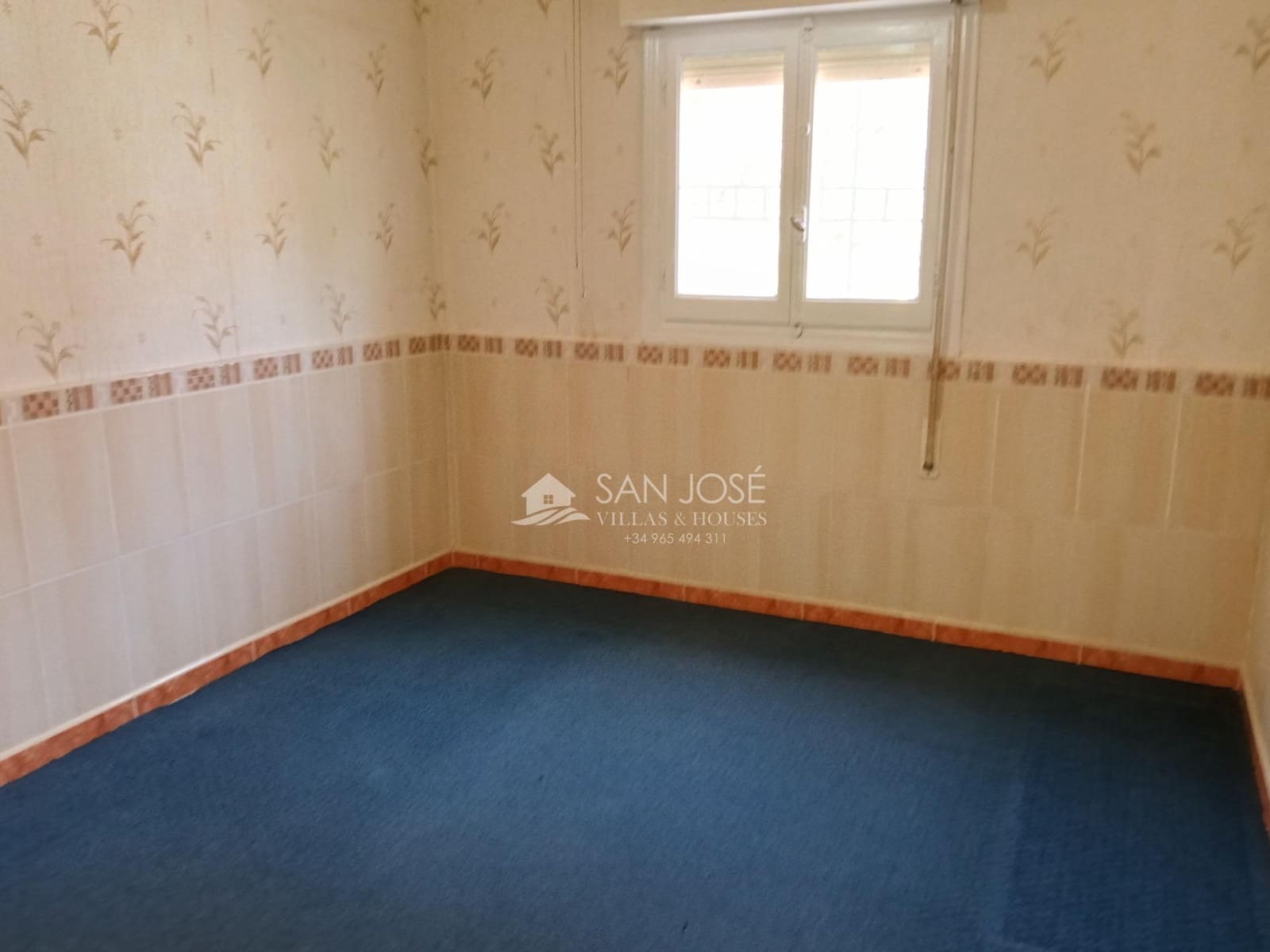 5 quarto Moradia para venda em La Romana com piscina - 276 580 € (Ref: 9934390)