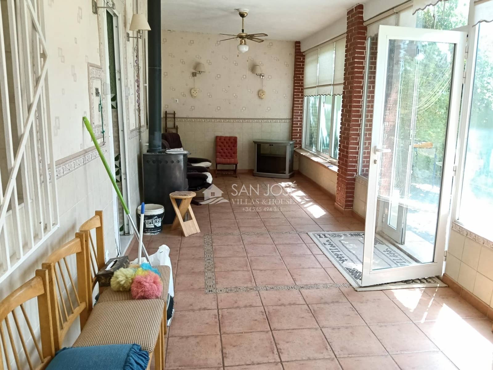 5 quarto Moradia para venda em La Romana com piscina - 276 580 € (Ref: 9934390)