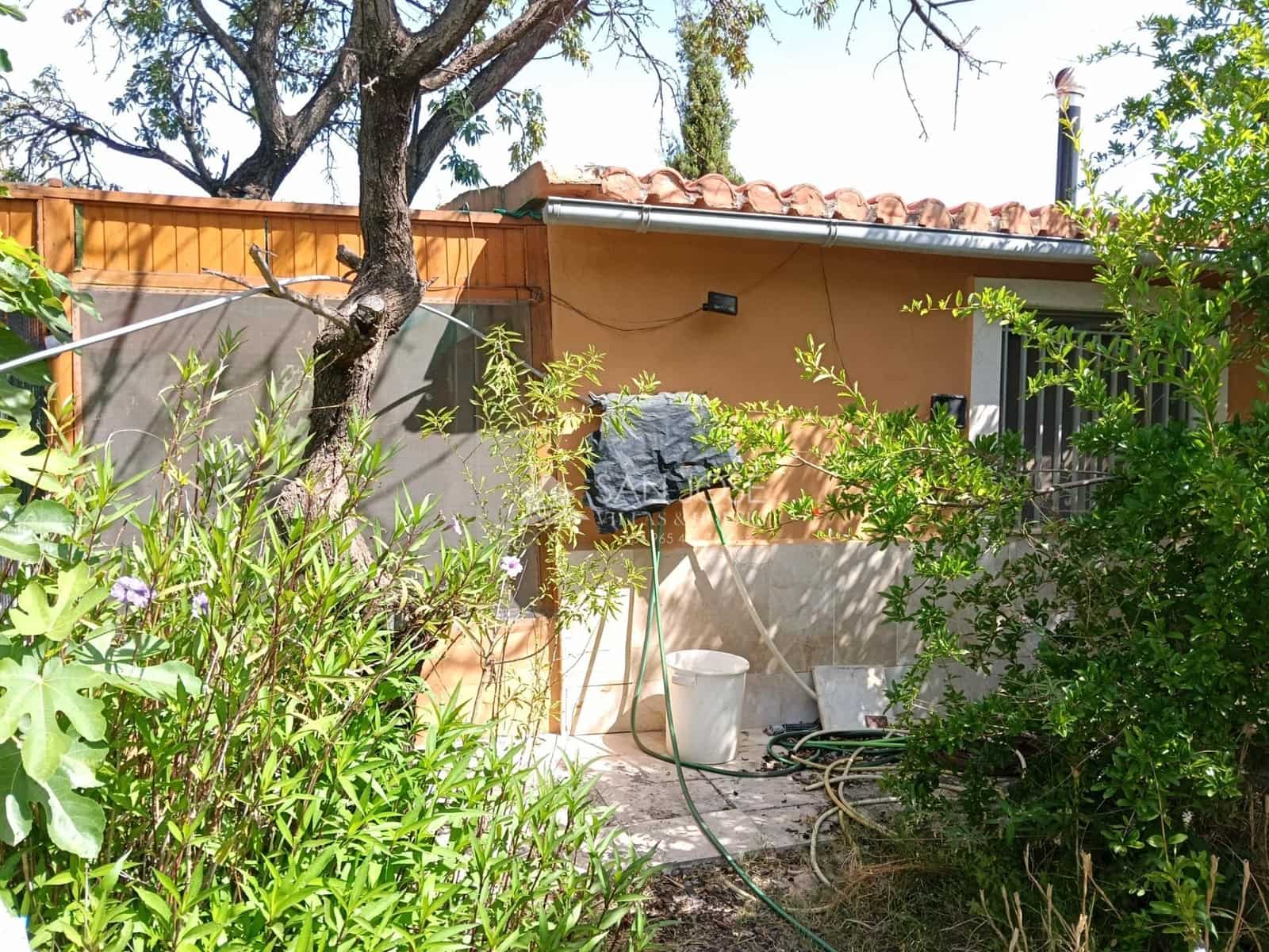 5 quarto Moradia para venda em La Romana com piscina - 276 580 € (Ref: 9934390)