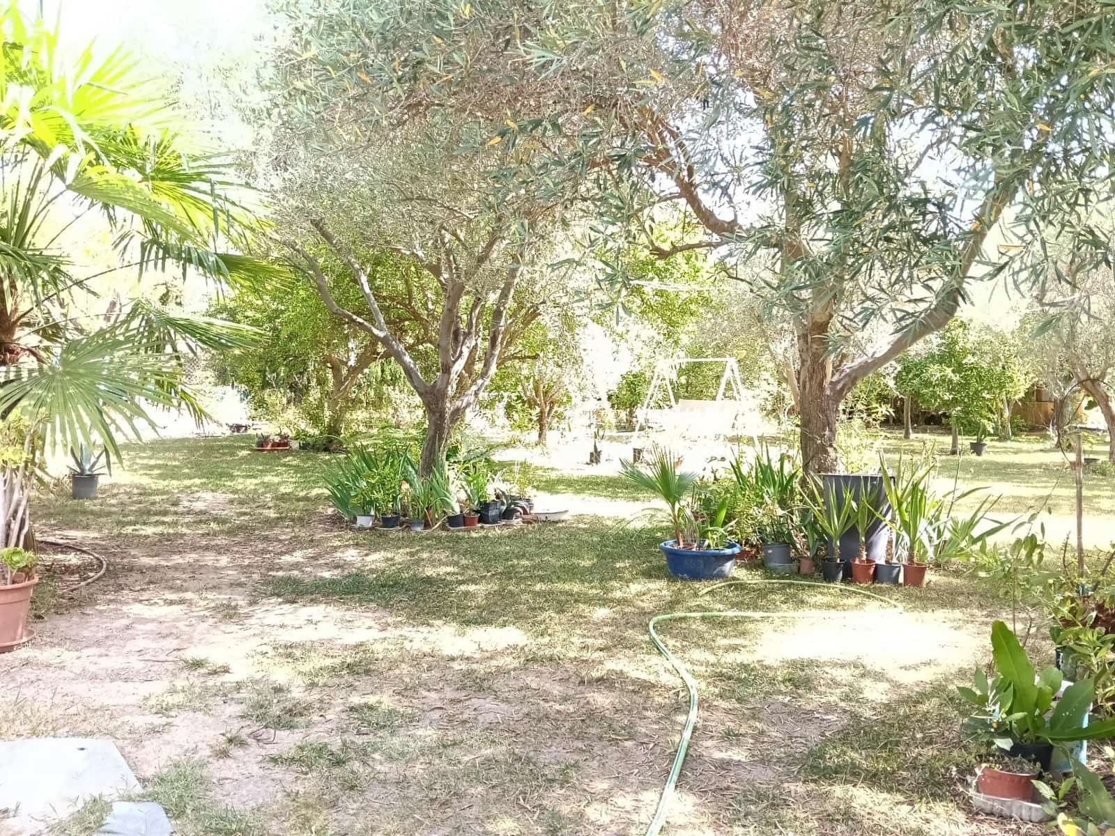 5 quarto Moradia para venda em La Romana com piscina - 276 580 € (Ref: 9934390)