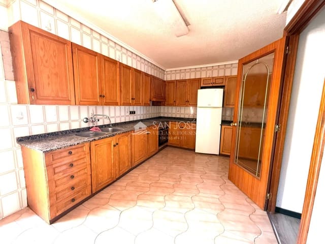 4 soveværelse Lejlighed til salg i Novelda - € 135.000 (Ref: 9945925)
