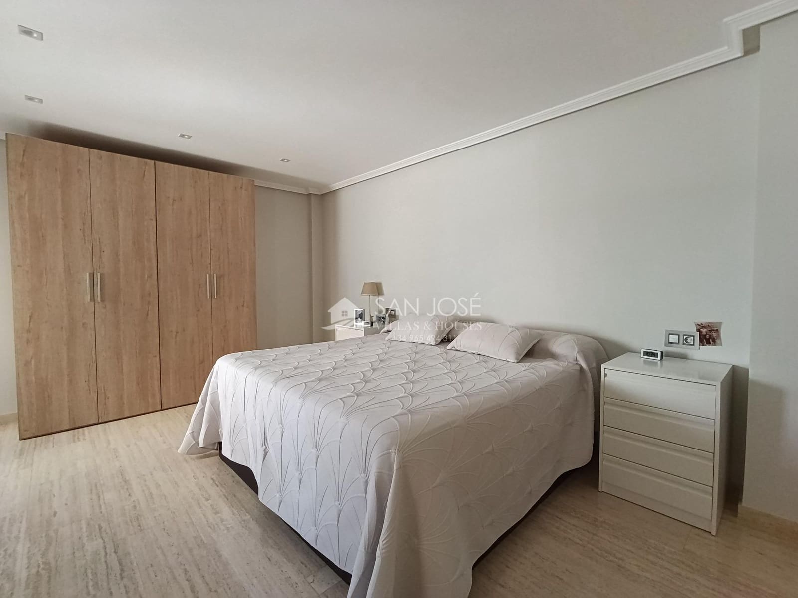 3 camera da letto Attico in vendita in Novelda - 320.000 € (Rif: 9948110)