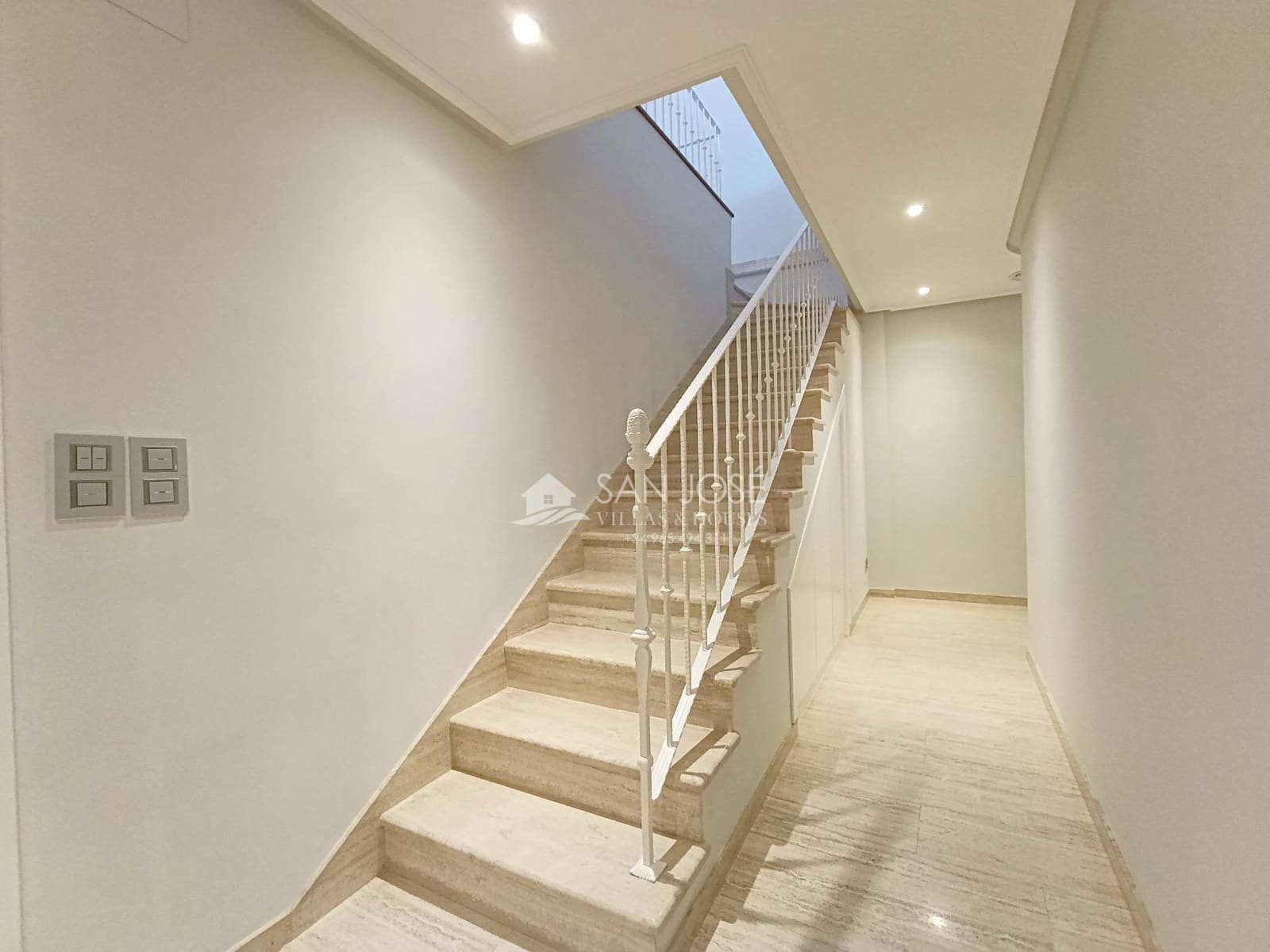 3 camera da letto Attico in vendita in Novelda - 320.000 € (Rif: 9948110)