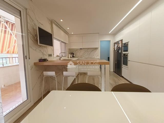 3 camera da letto Attico in vendita in Novelda - 320.000 € (Rif: 9948110)