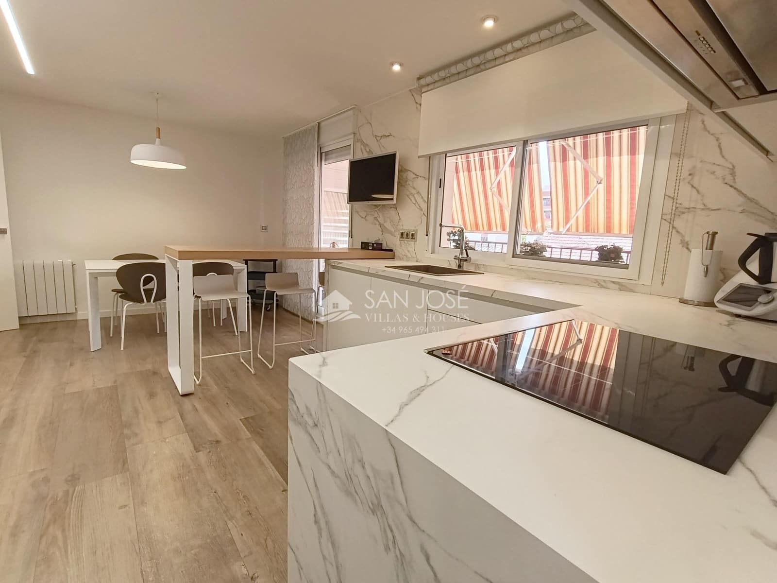 3 camera da letto Attico in vendita in Novelda - 320.000 € (Rif: 9948110)